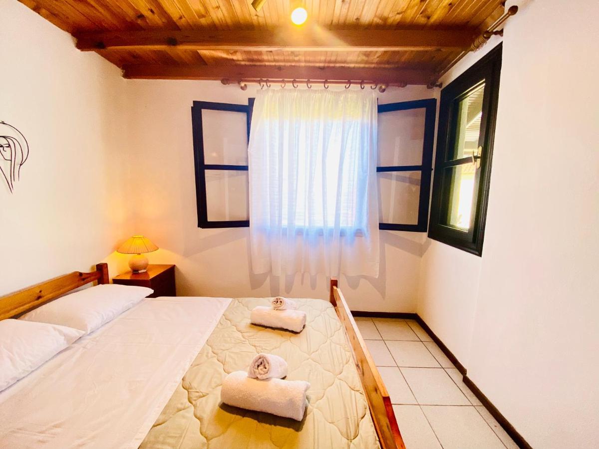 Meltemi Rock House Villa Kalandra Luaran gambar